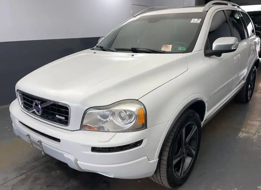 2013 Volvo XC90 3.2 AWD Auto R-Design's photo