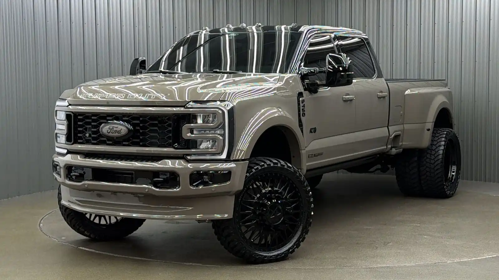 2026 Ford F-450 King Ranch 4x4 Crew Cab 8' Box DRW's photo