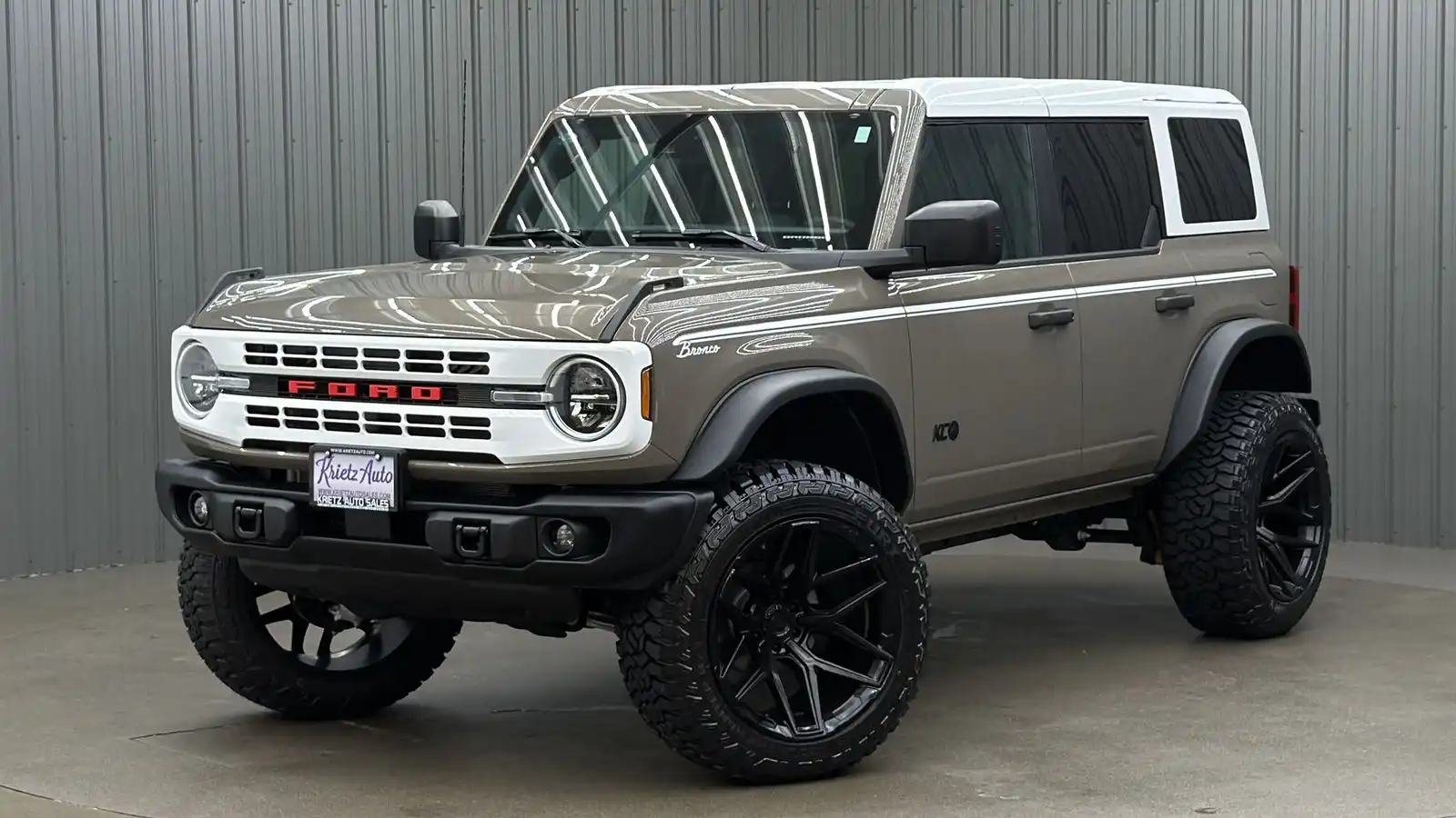 2026 Ford Bronco Heritage Edition 4x4's photo