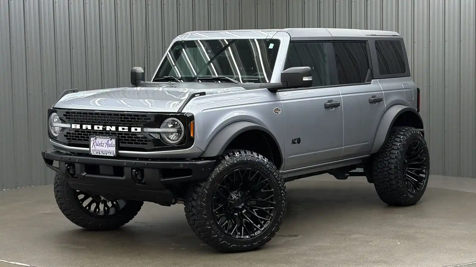 2023 Ford Bronco Wildtrak 4x4's photo