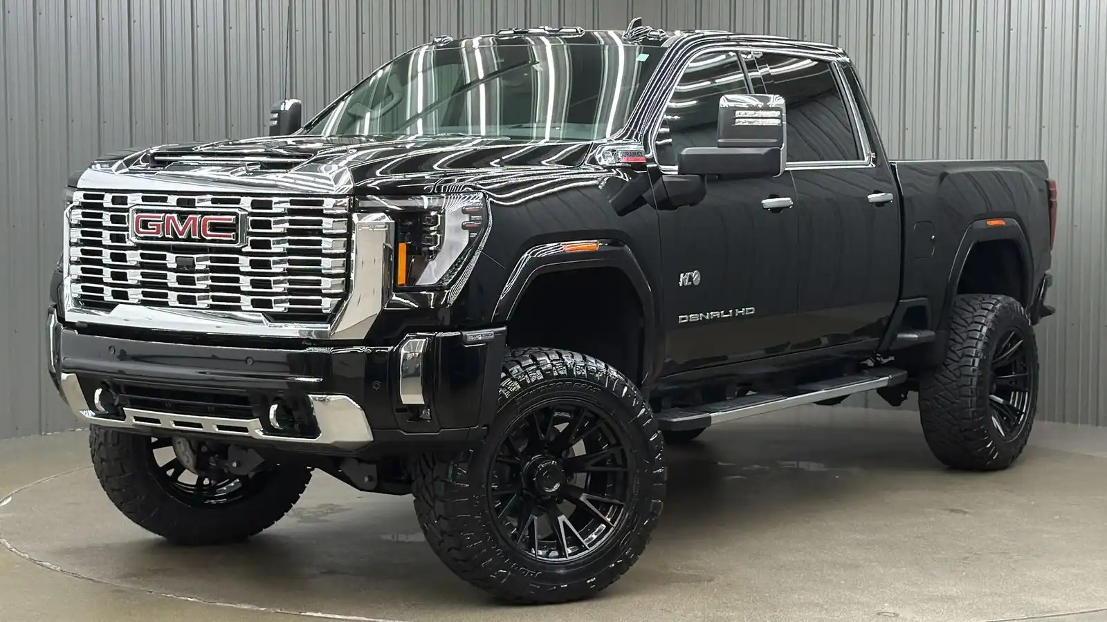 2026 GMC Sierra Denali 4WD Crew Cab Standard Box SRW's photo