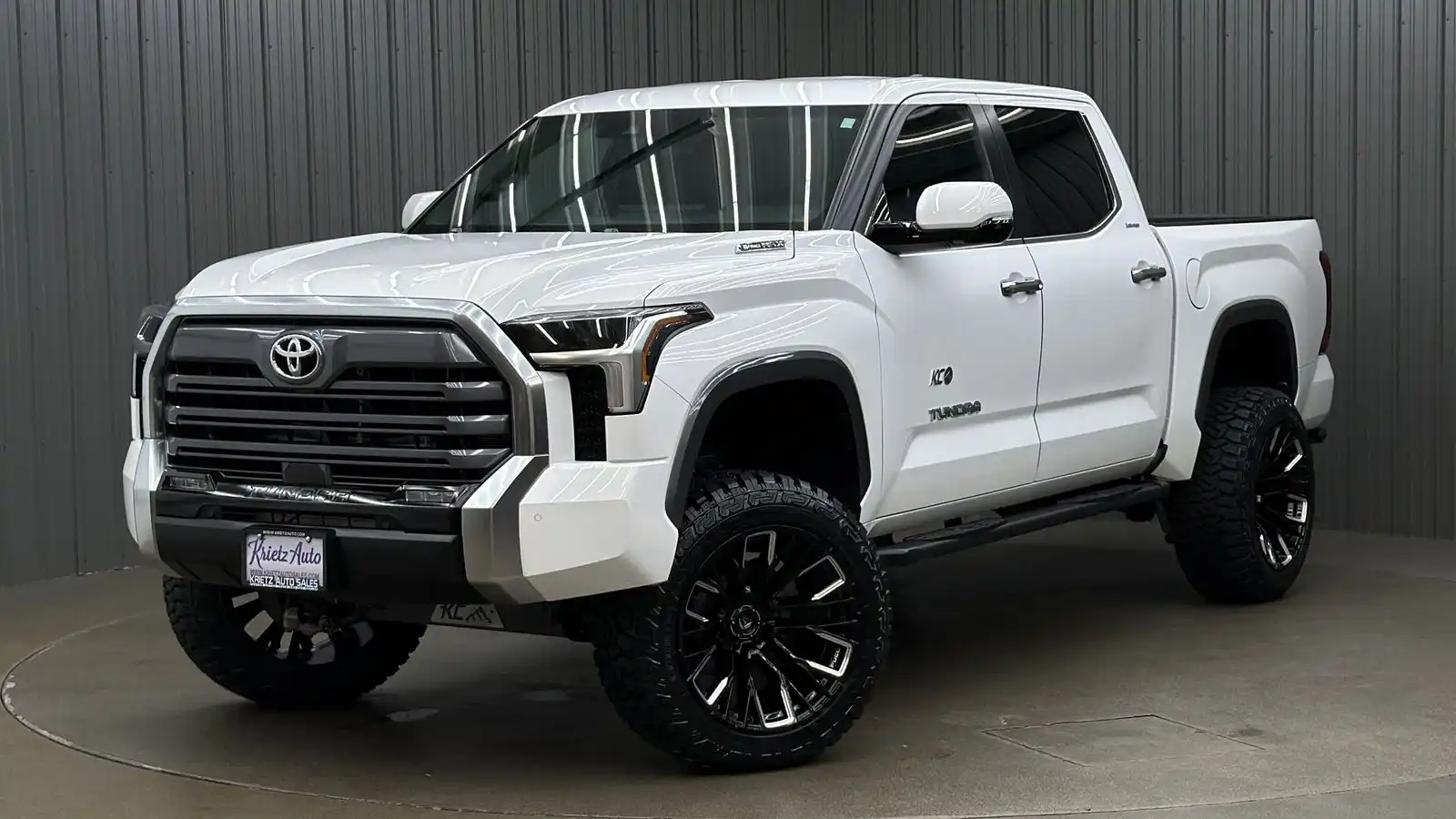 2025 Toyota Tundra Limited Hybrid 4WD CrewMax 5.5' Bed's photo
