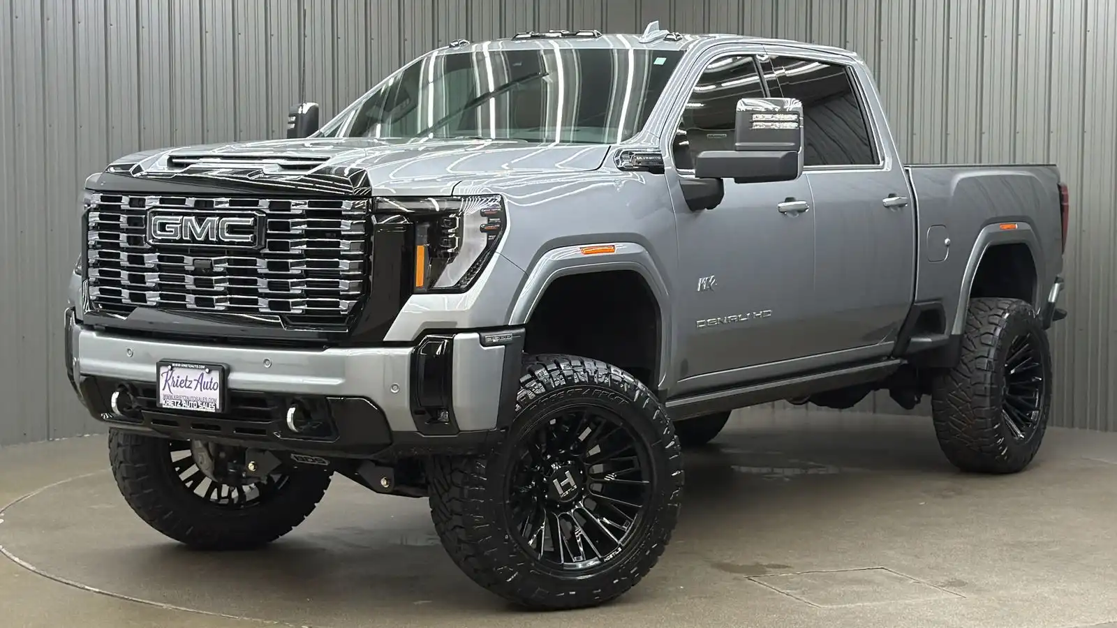 2026 GMC Sierra Denali Ultimate 4WD Crew Cab Standard B's photo