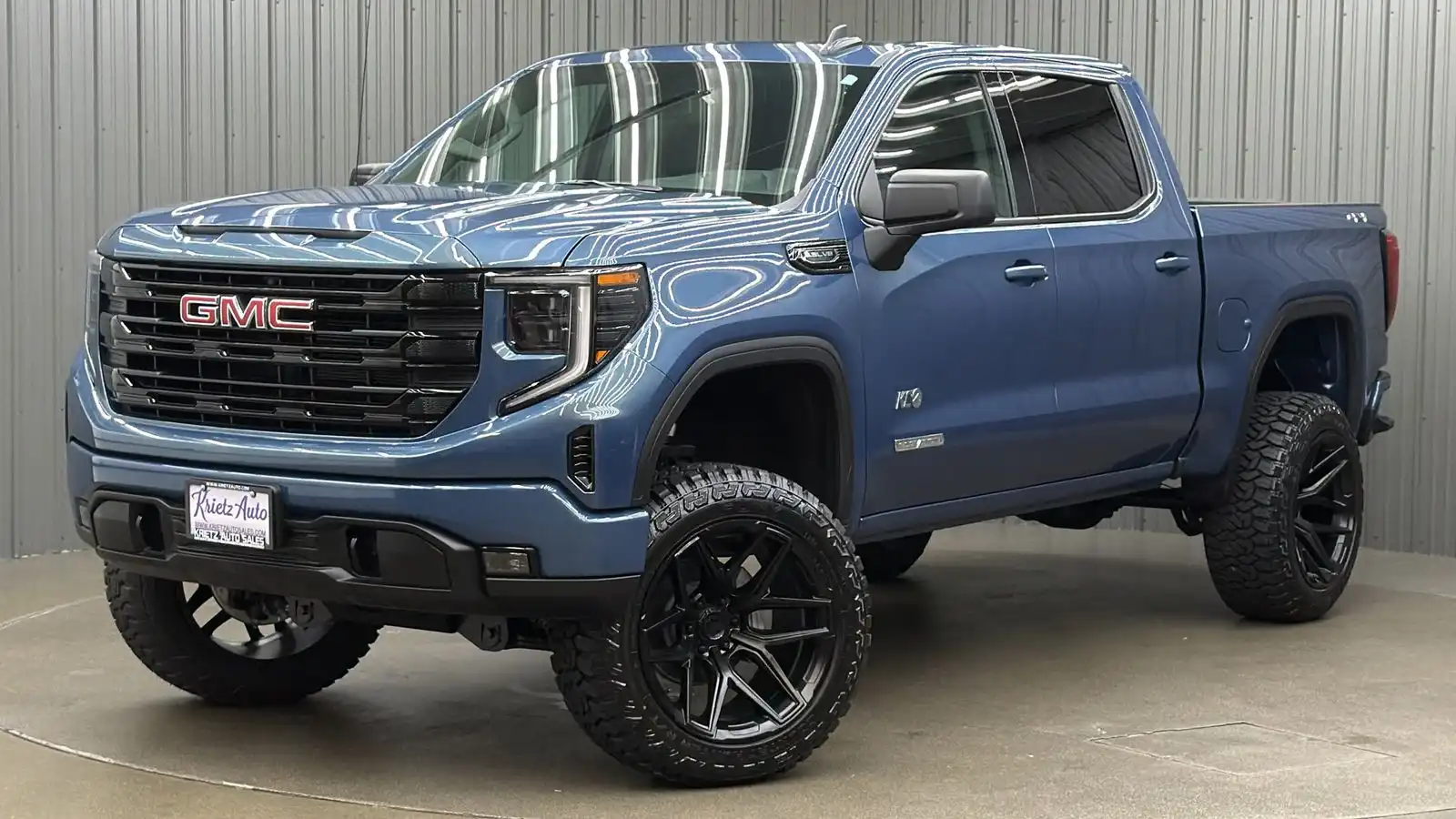 2026 GMC Sierra 4WD Crew Cab Short Box Elevation's photo