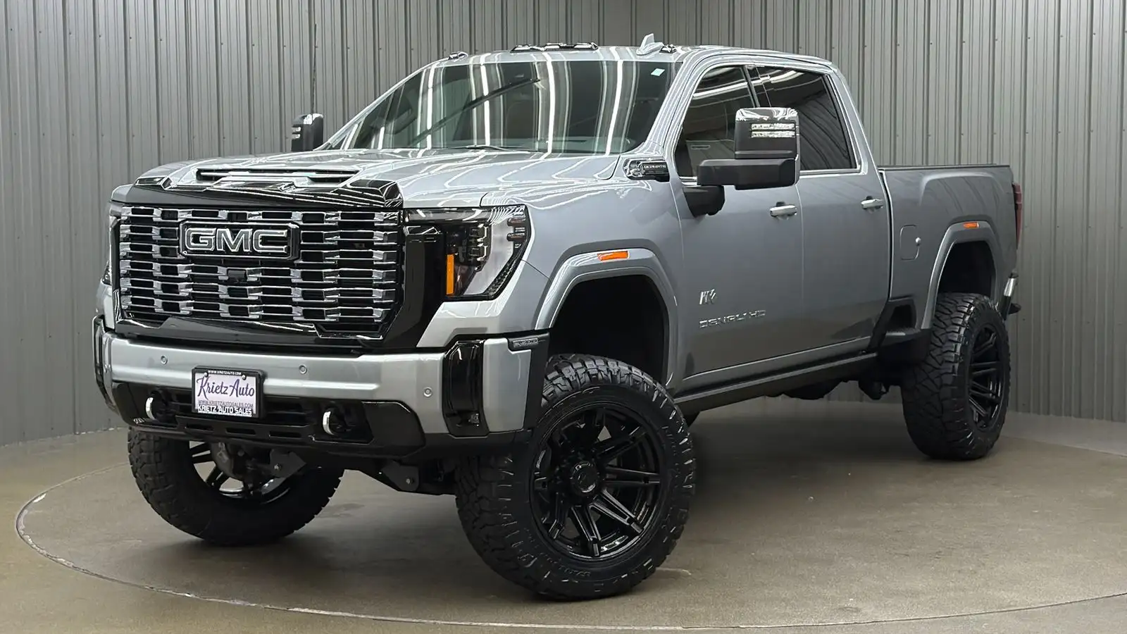 2026 GMC Sierra Denali Ultimate 4WD Crew Cab Standard B's photo