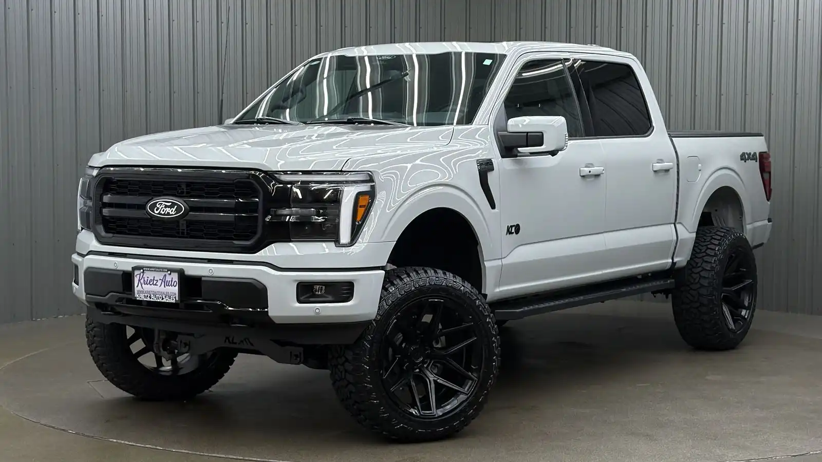 2026 Ford F-150 Lariat 4x4 SuperCrew 145 in's photo