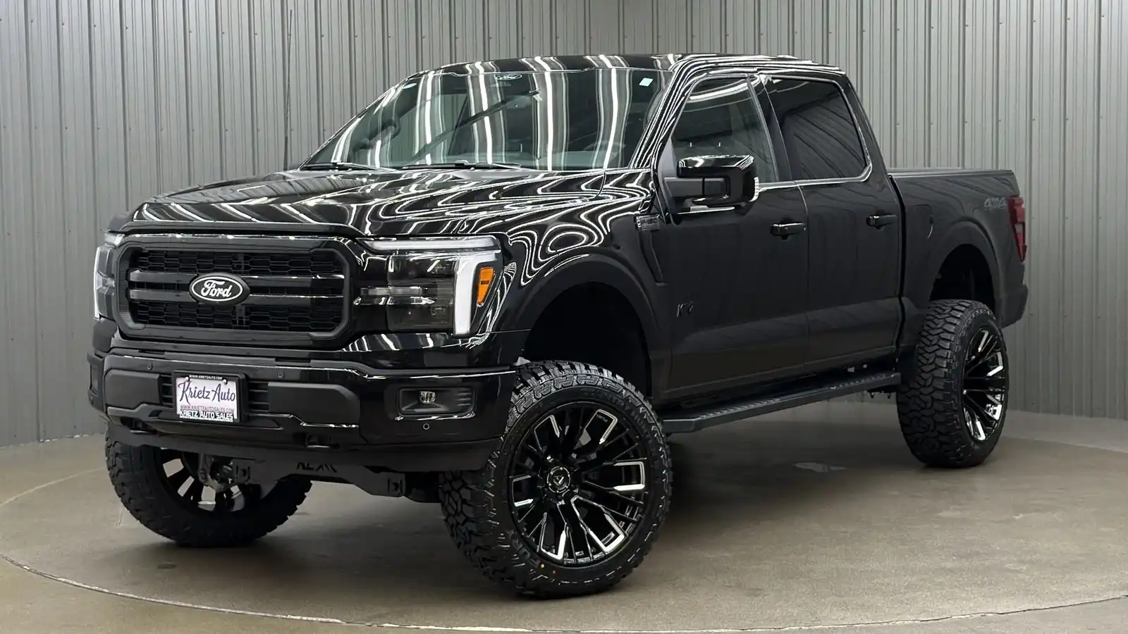 2026 Ford F-150 Lariat 4x4 SuperCrew 145 in's photo