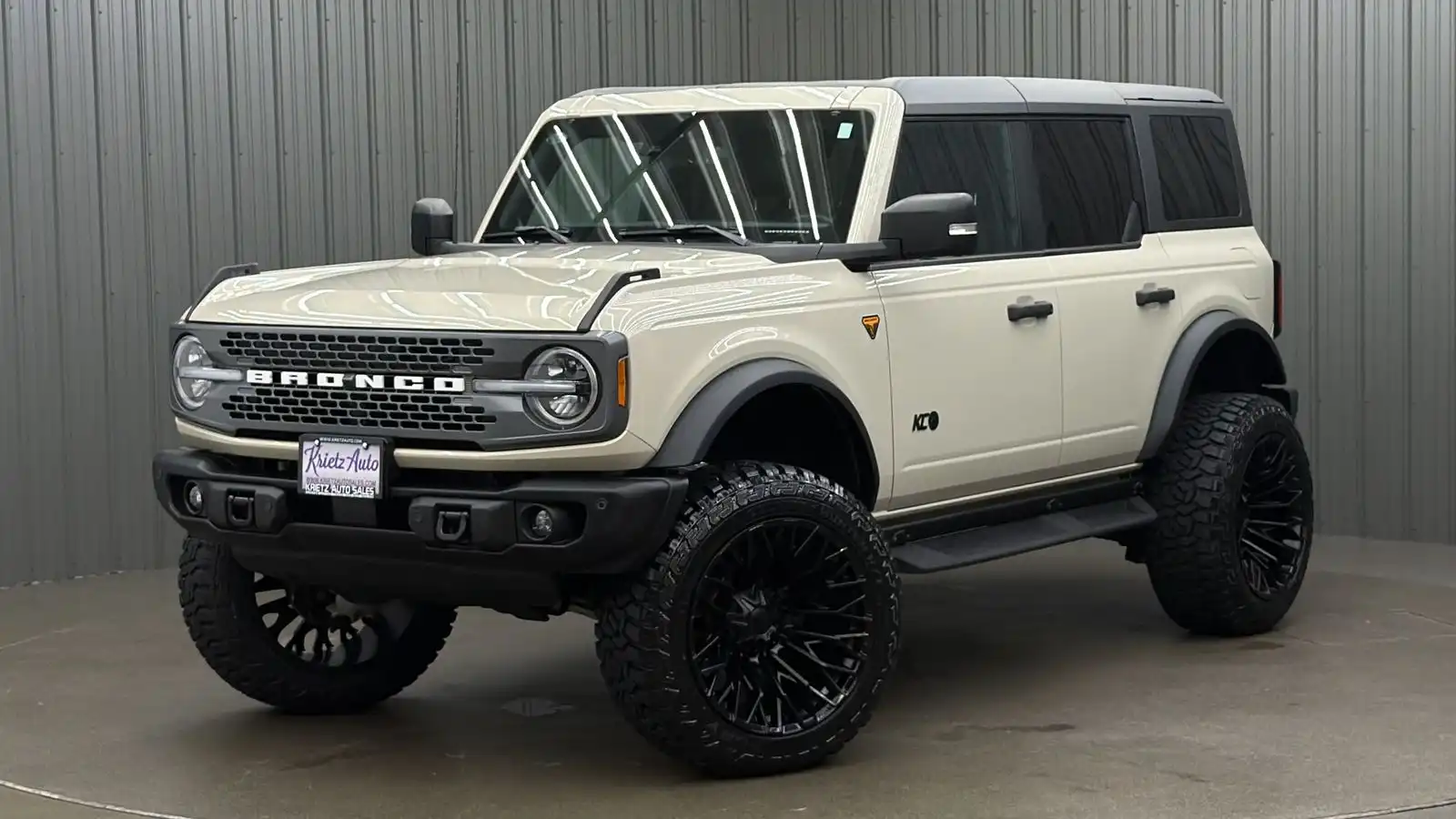 2025 Ford Bronco Badlands Advanced 4WD 4-door's photo