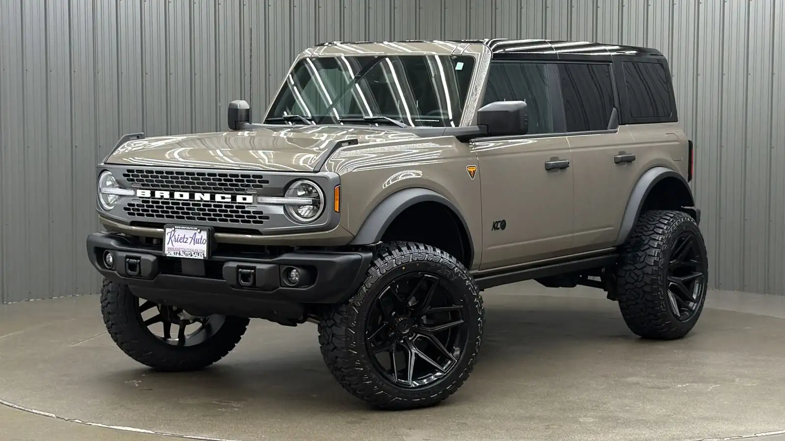 2025 Ford Bronco Badlands 4x4's photo