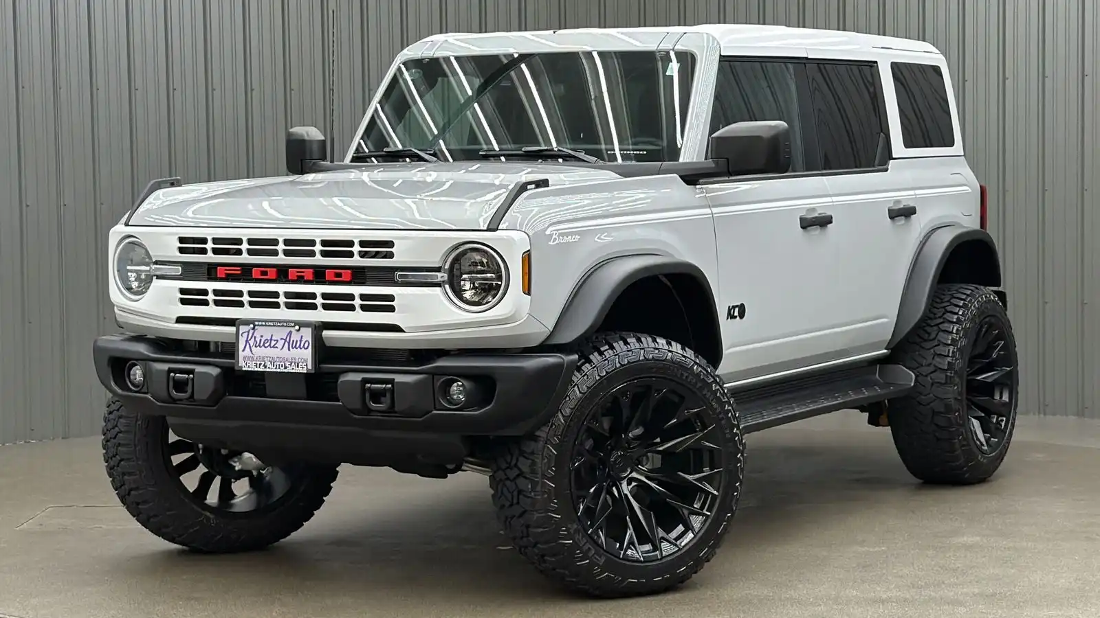 2026 Ford Bronco Heritage Edition 4WD's photo