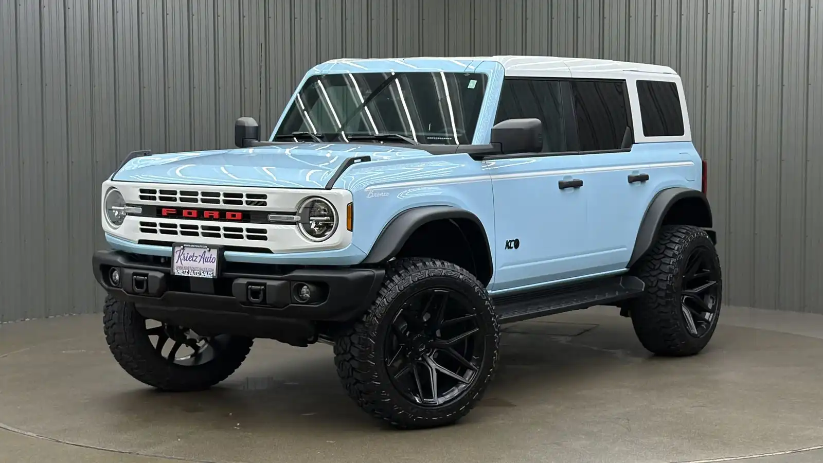 2025 Ford Bronco Heritage Edition 4WD's photo