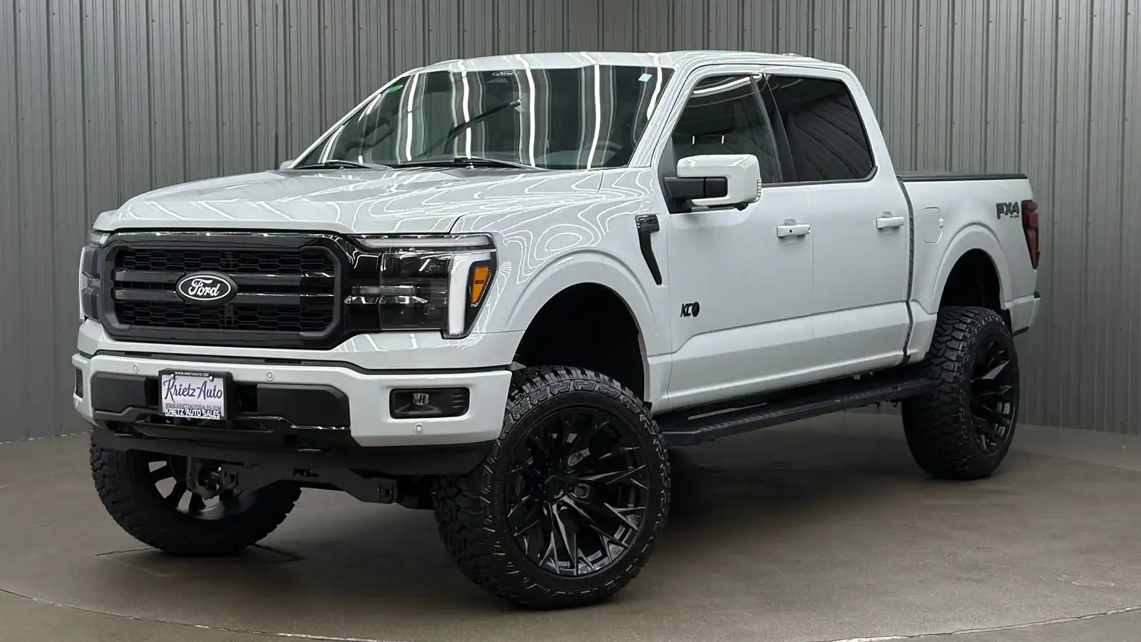 2026 Ford F-150 Lariat 4WD SuperCrew 145 in's photo