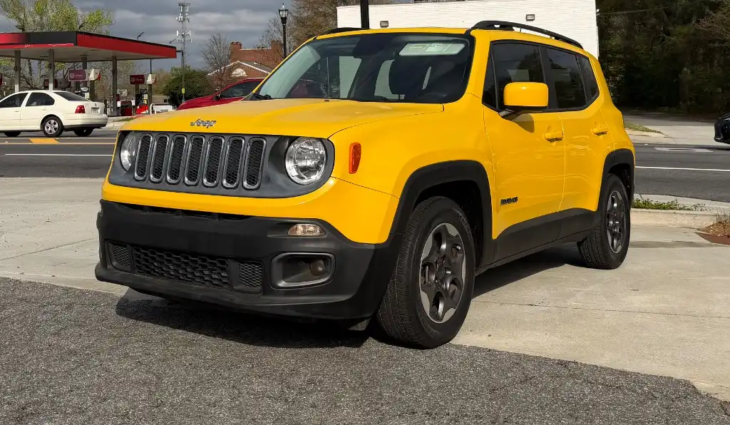 2015 Jeep Renegade Latitude FWD's photo