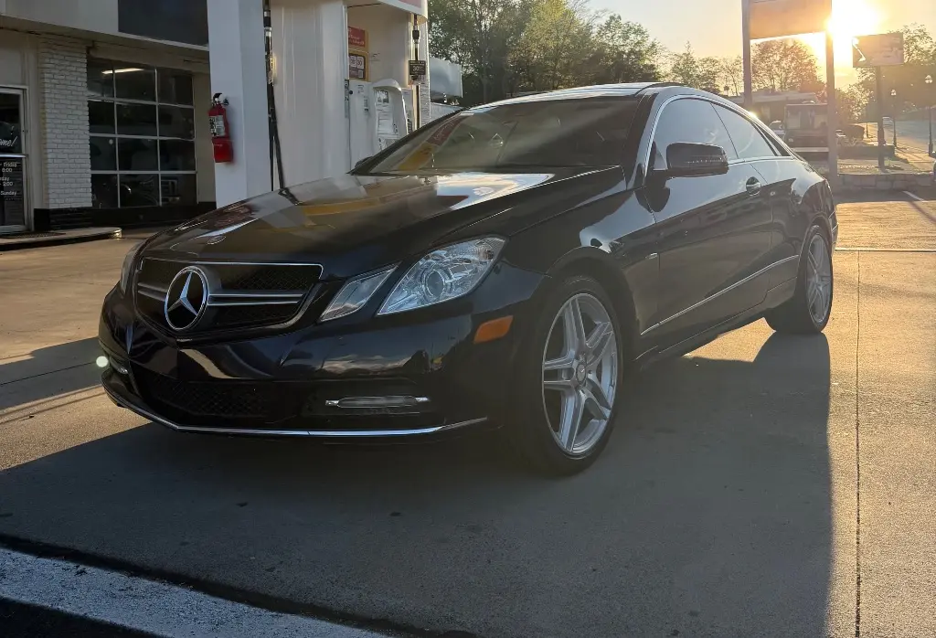 2012 Mercedes-Benz E-Class E350 photo 3
