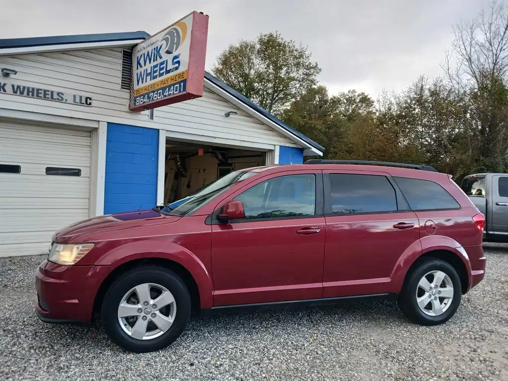 2011 Dodge Journey Mainstreet FWD's photo