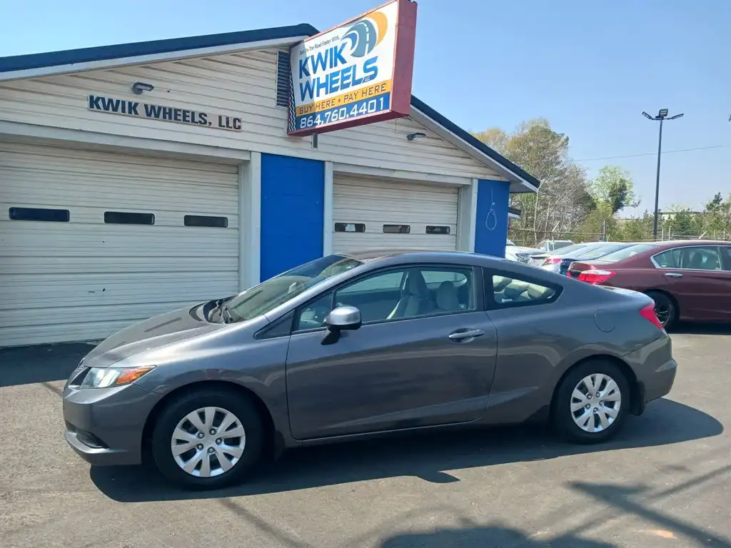 2012 Honda Civic LX Auto's photo