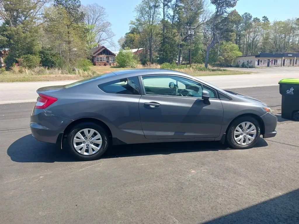 2012 Honda Civic LX Auto photo 3