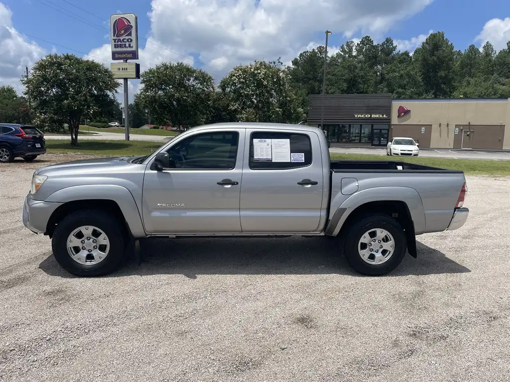 2015 Toyota Tacoma PreRunner Double Cab V6 AT's photo