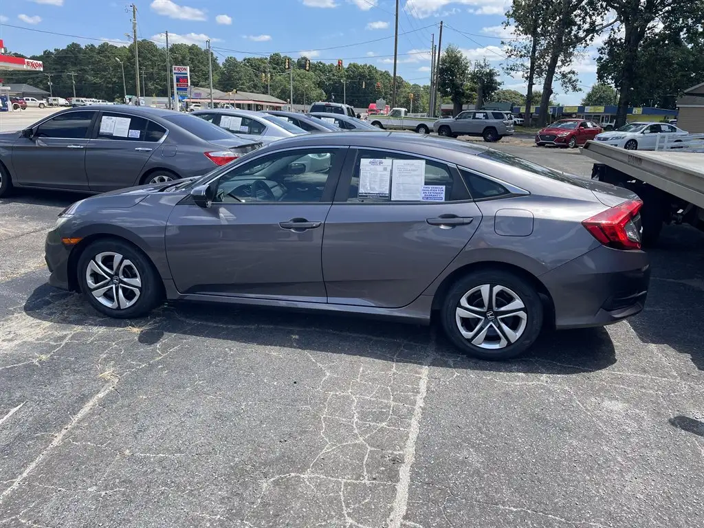 2018 Honda Civic LX CVT's photo