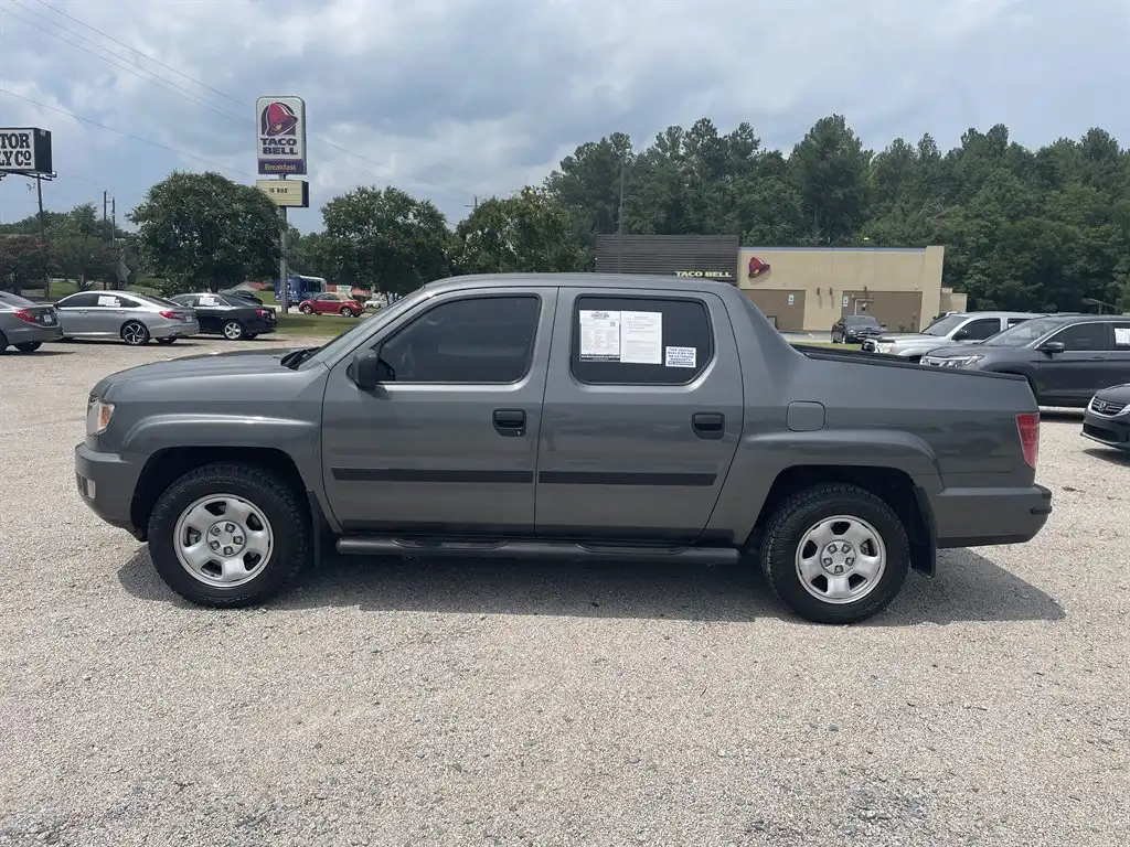 2010 Honda Ridgeline RT's photo