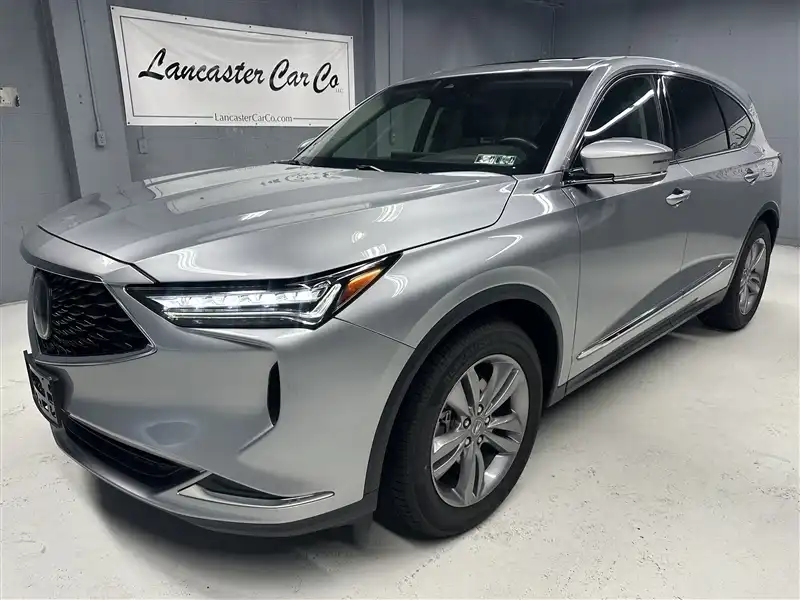 2022 Acura MDX SH-AWD's photo