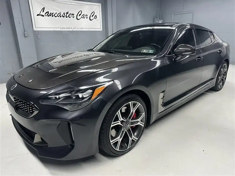 2021 Kia Stinger GT1 AWD's photo
