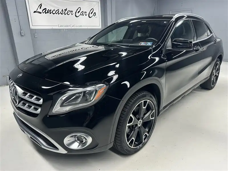 2020 Mercedes-Benz GLA GLA250 4MATIC's photo