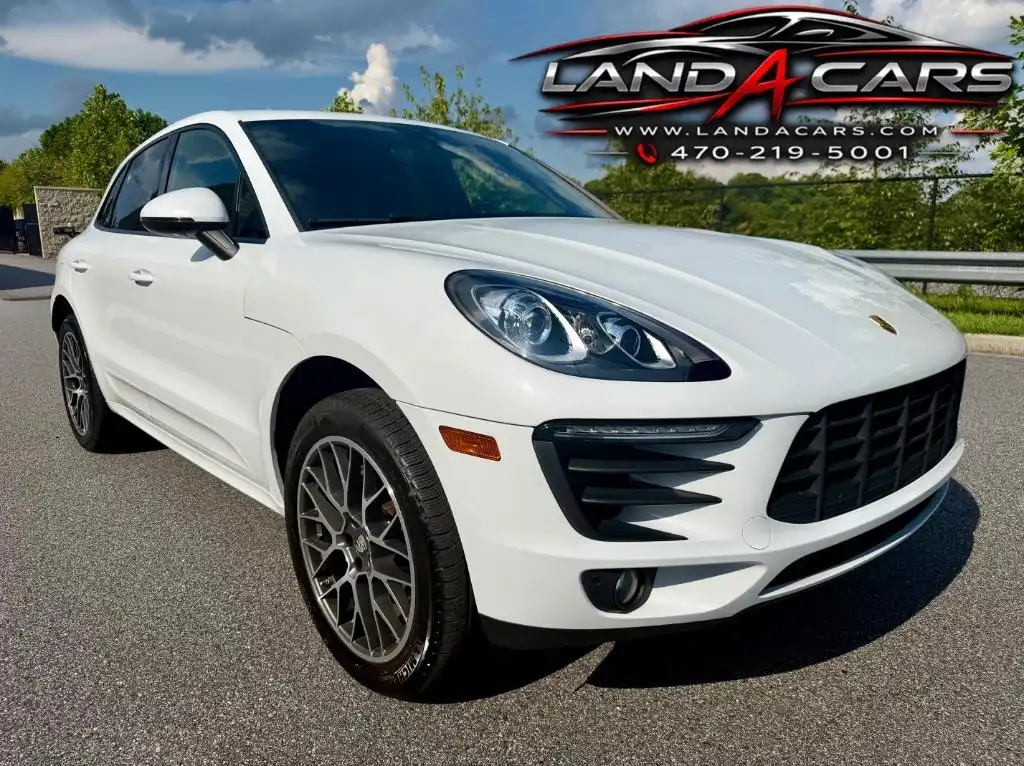 2018 Porsche Macan Base's photo