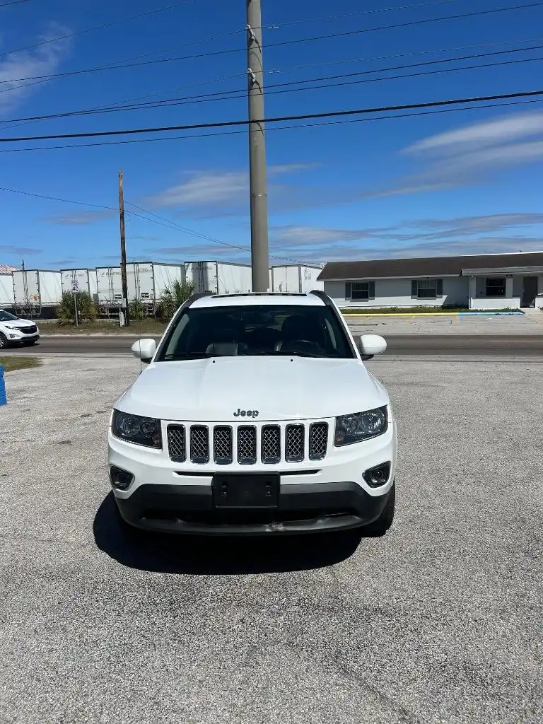 2015 Jeep Compass Latitude High Altitude Edition 4X4's photo