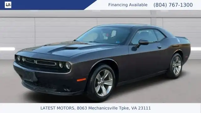 2018 Dodge Challenger SXT's photo