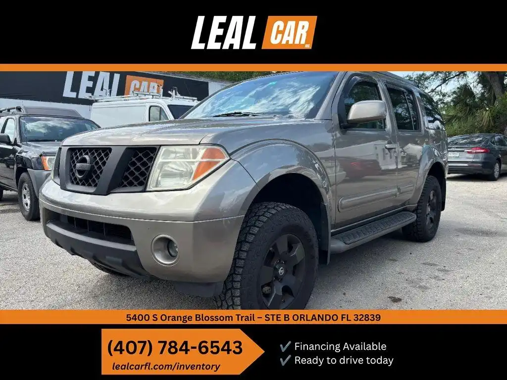 2006 Nissan Pathfinder SE 4X4's photo