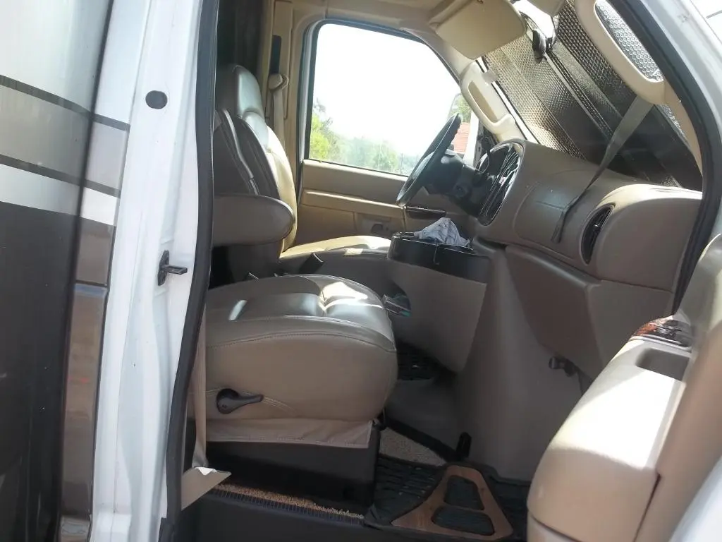 2008 Ford E-Series undefined photo 5