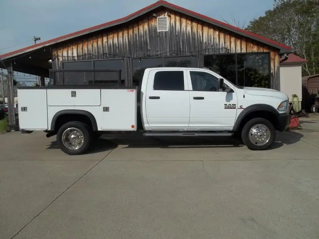 2017 RAM 4500 Tradesman Crew Cab DRW 173" WB's photo