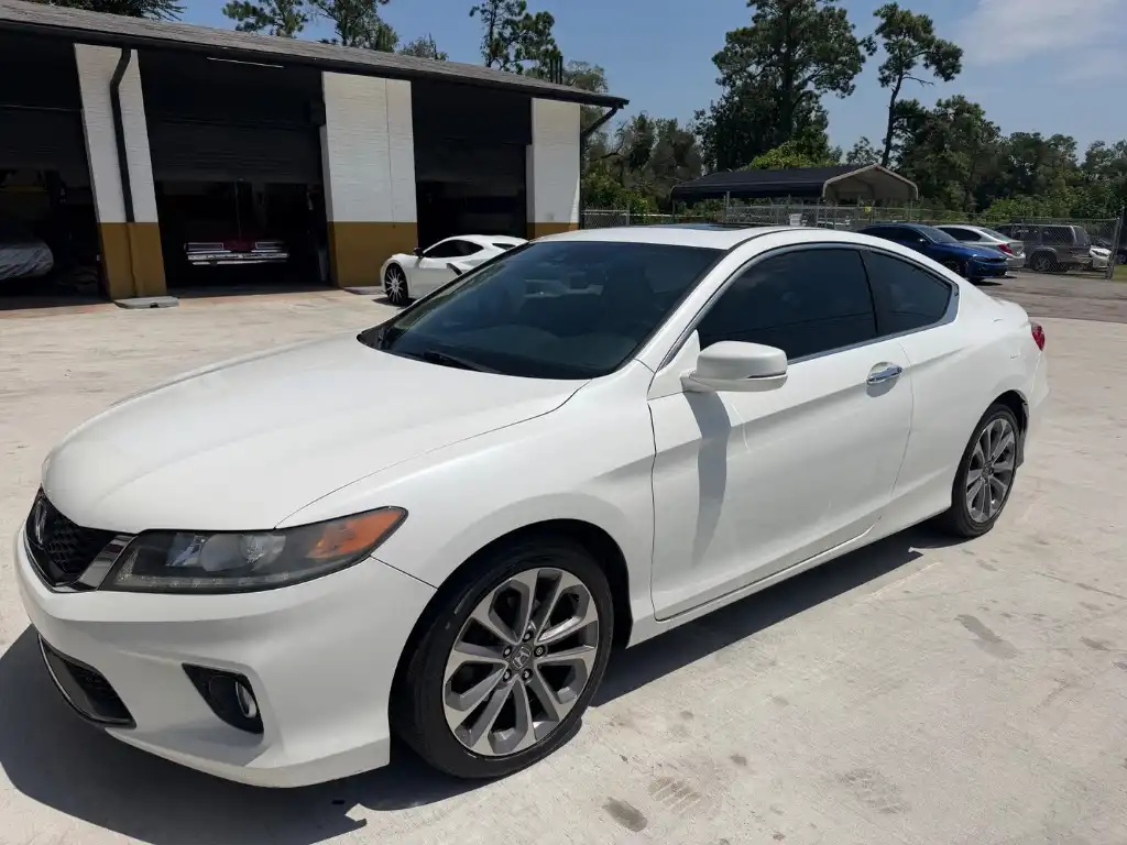 2014 Honda Accord EX-L V-6 Auto's photo