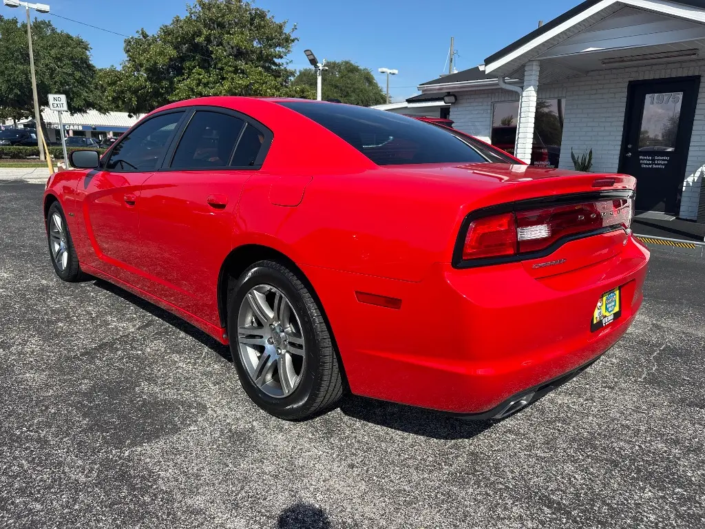 2014 Dodge Charger R/T photo 5