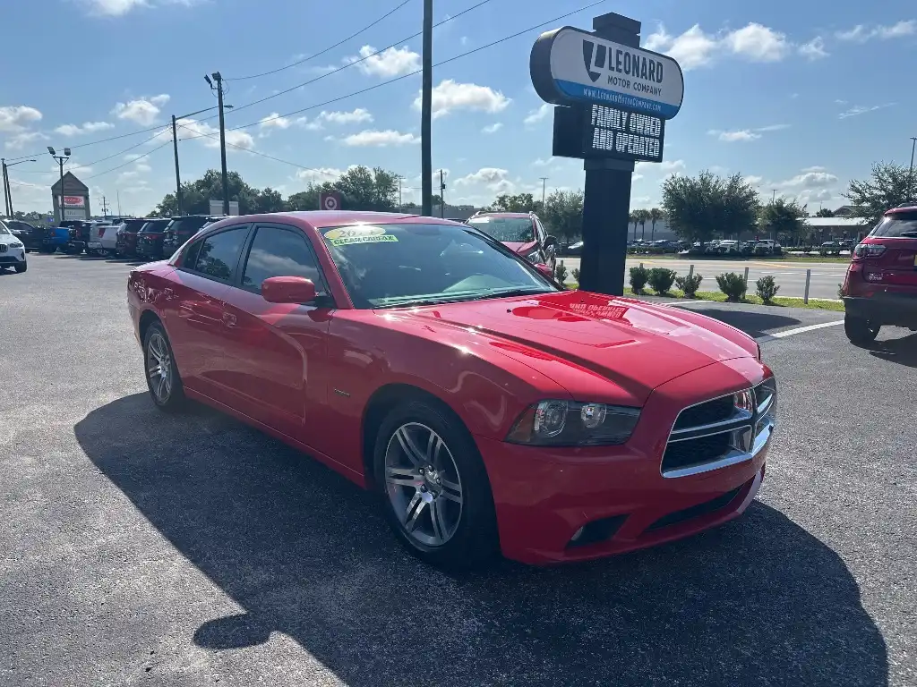 2014 Dodge Charger R/T's photo