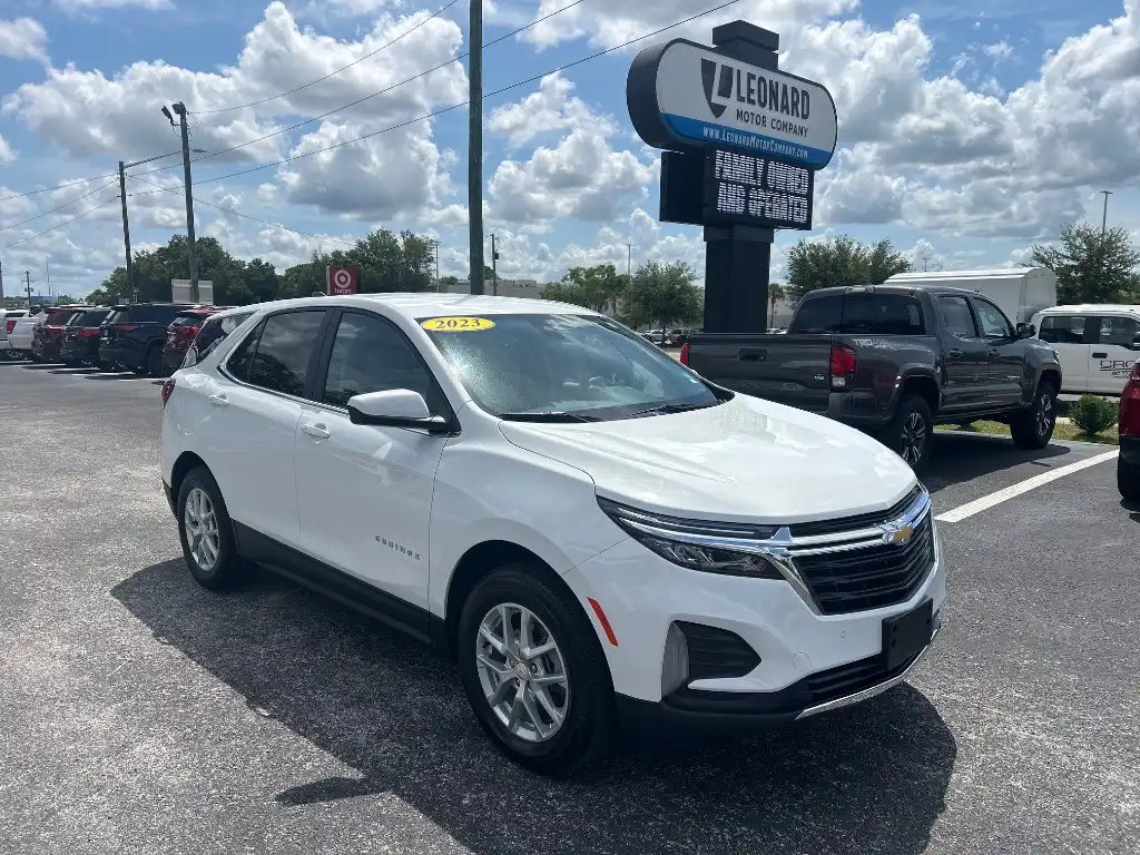 2023 Chevrolet Equinox AWD LT 1.5T's photo