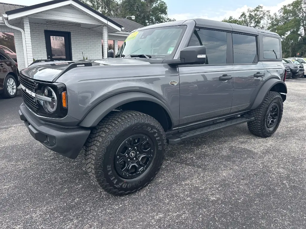 2022 Ford Bronco Wildtrak 4x4 photo 3