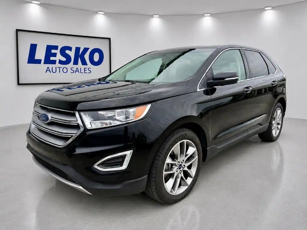 2017 Ford Edge Titanium's photo