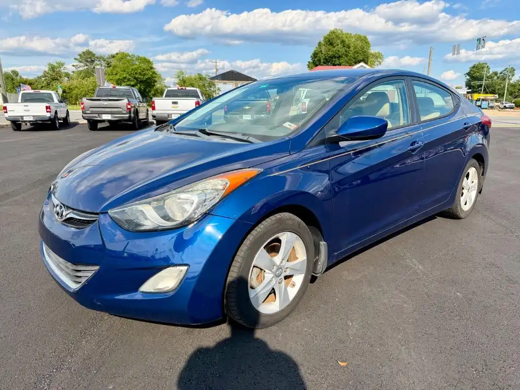 2013 Hyundai Elantra 1.8 GLS A/T's photo