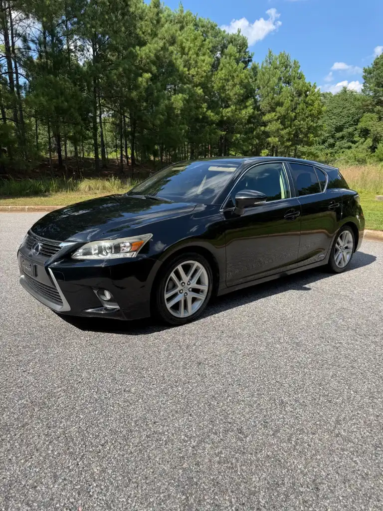 2014 Lexus CT 200h 200h's photo