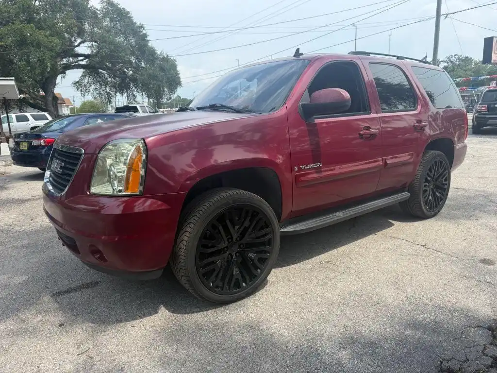 2007 GMC Yukon SLE1 2WD's photo