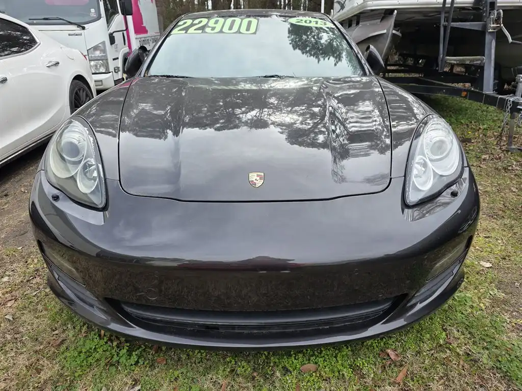 2013 Porsche Panamera S Hybrid's photo