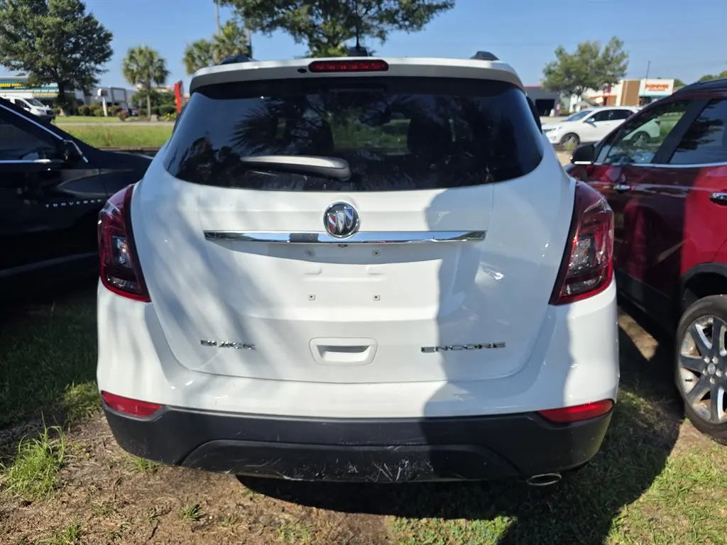 2017 Buick Encore Preferred II photo 4
