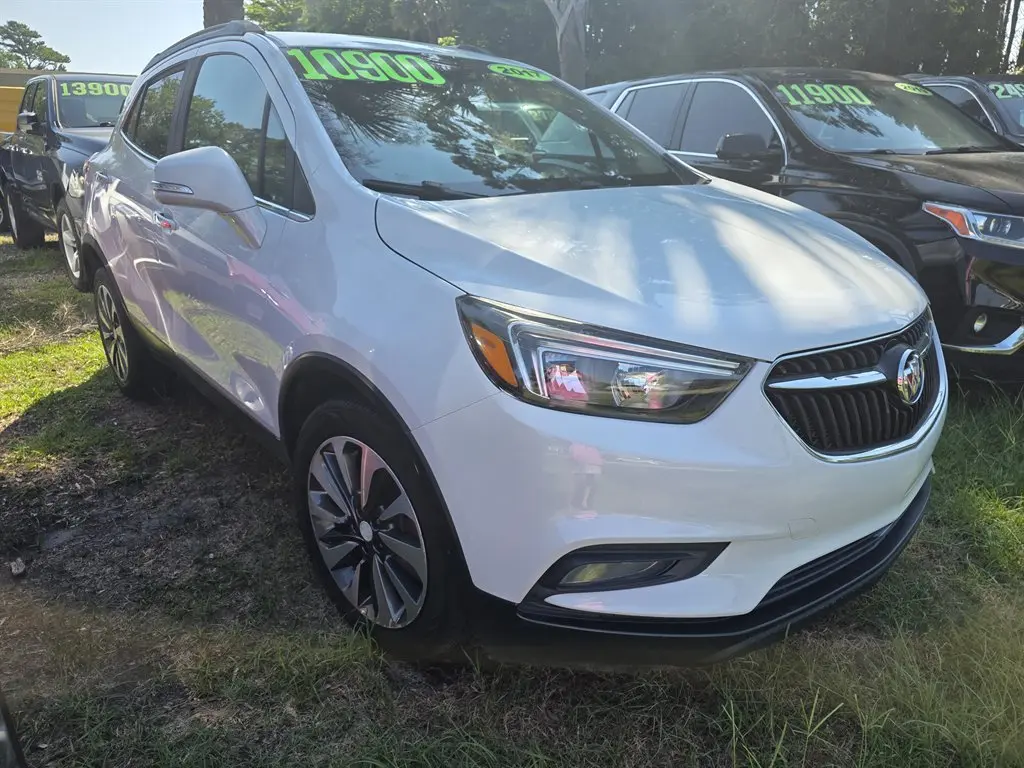 2017 Buick Encore Preferred II photo 3