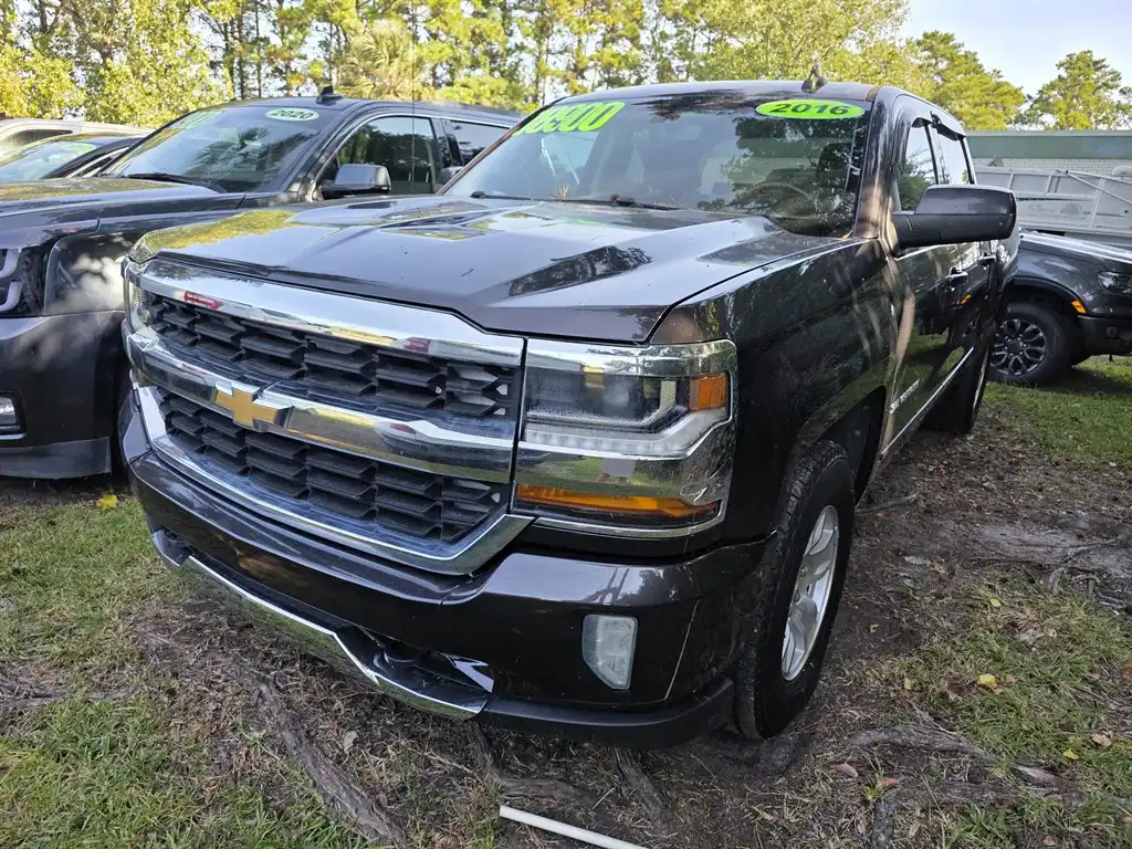 2016 Chevrolet Silverado 1500 LT 4WD Crew Cab Standard Box's photo