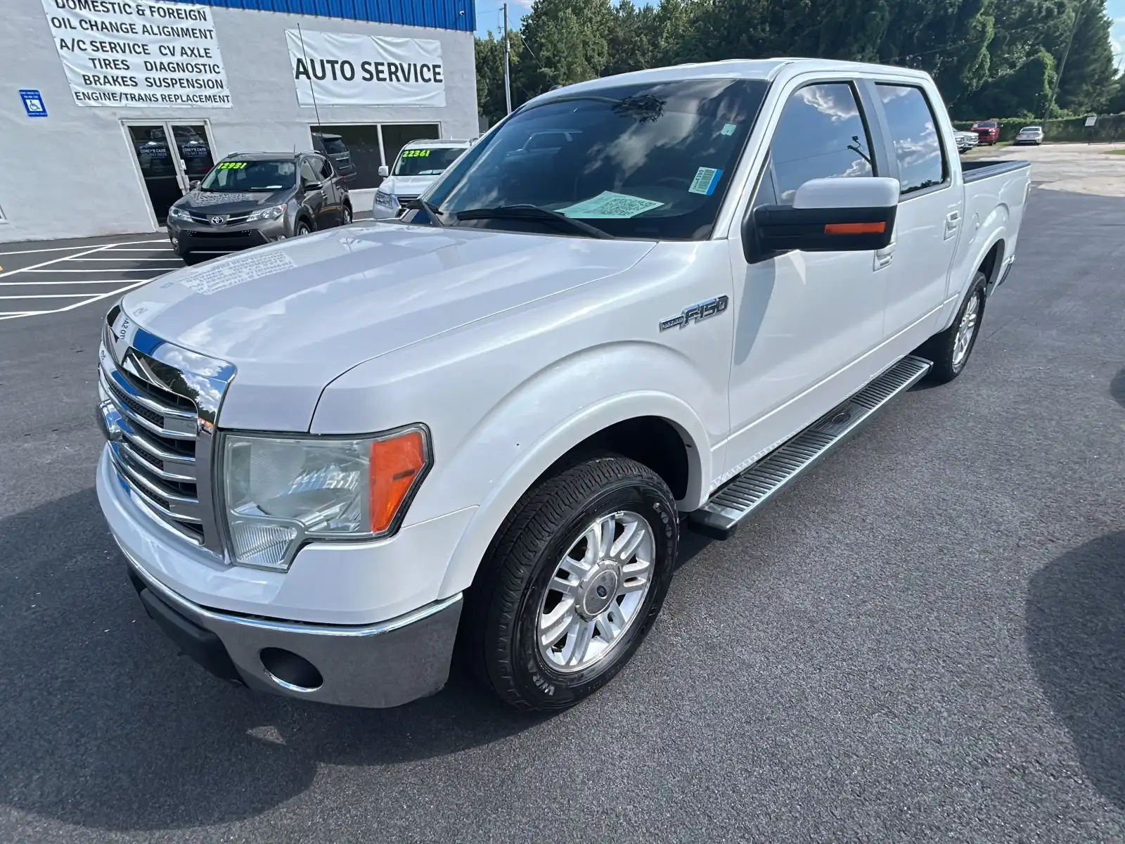 2014 Ford F-150 Lariat SuperCrew 145 in's photo