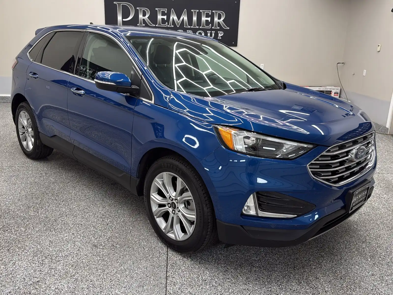 2024 Ford Edge Titanium AWD's photo