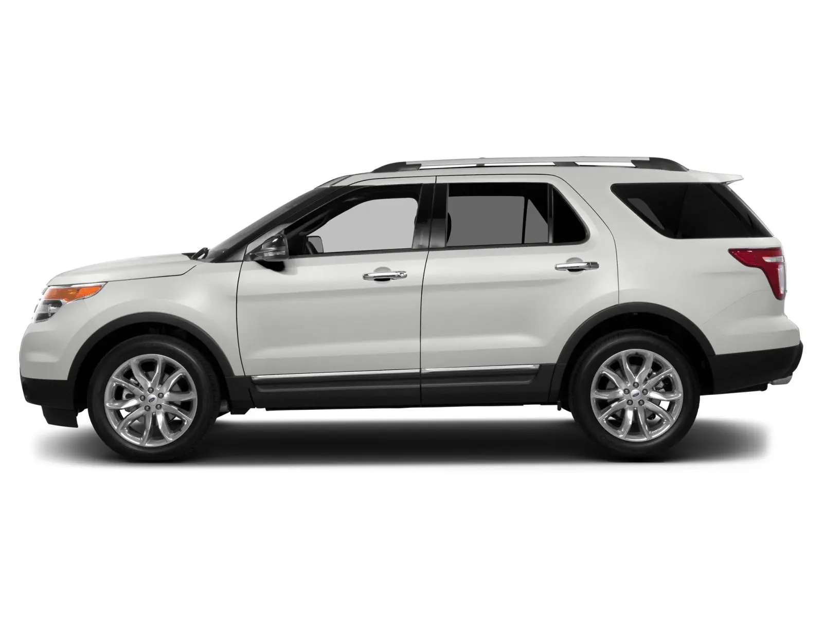 2015 Ford Explorer XLT 4WD photo 3
