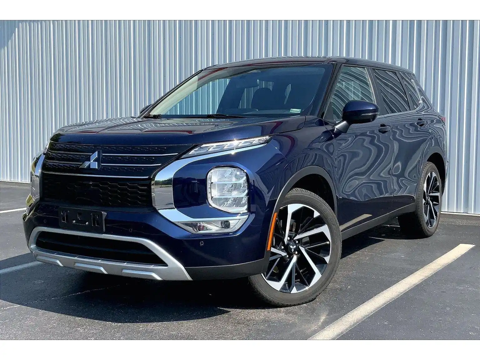 2024 Mitsubishi Outlander SE S-AWC's photo